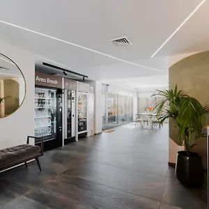 Szálloda Glass House - Smart & Parking